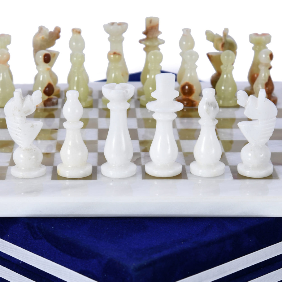 Шахматы каменные "Триада" мрамор и оникс 25 купить в Екатеринбурге