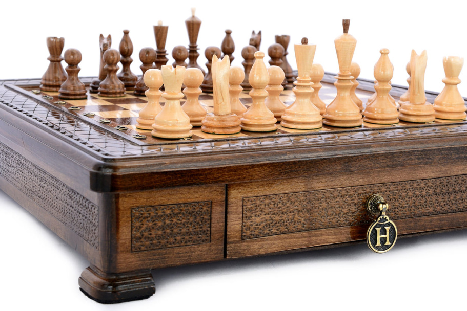 Шахматы резные в ларце "Гранд" 50, Harutyunyan купить в Екатеринбурге