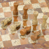 Шахматы из камня "Этрурия" яшма и ракушечник 30 купить в Екатеринбурге