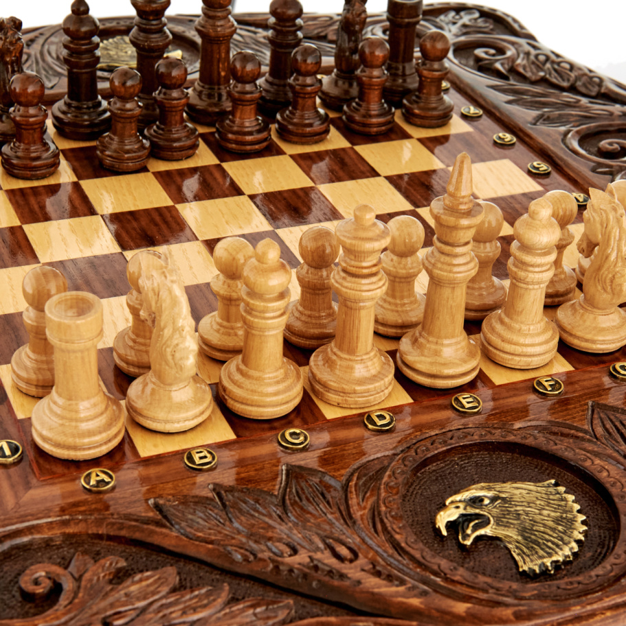 Стол ломберный Шахматы резные "Гордый орел" 60 купить в Екатеринбурге