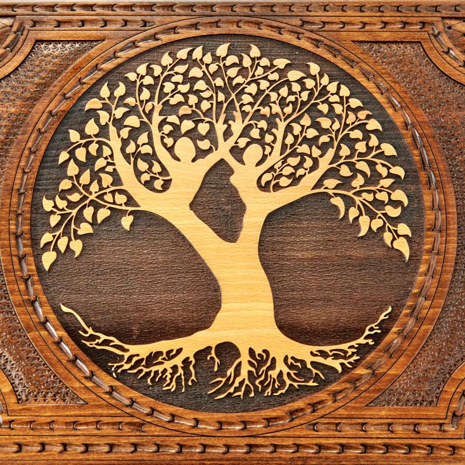 Стол ломберный Шахматы резные "Древо вечности" 60 купить в Екатеринбурге