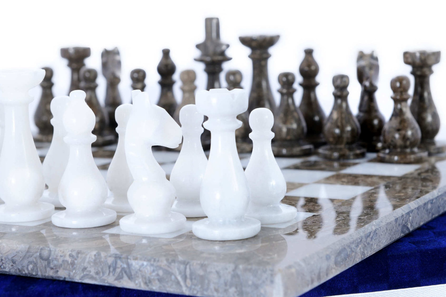 Шахматы из камня "Грация" серый мрамор 30 купить в Екатеринбурге