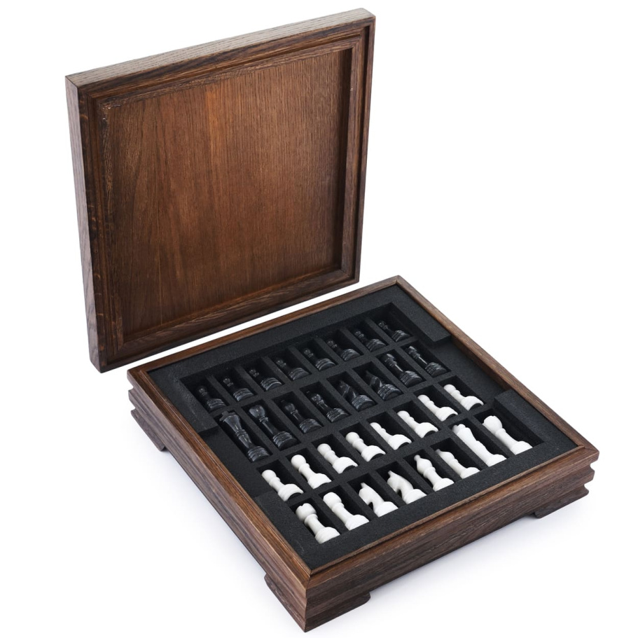 Шахматы из камня "Эпос" мрамор 30 купить в Екатеринбурге